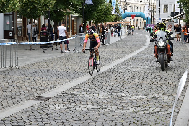 轮广州城 轮广州城